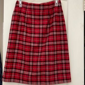 Wool skirt